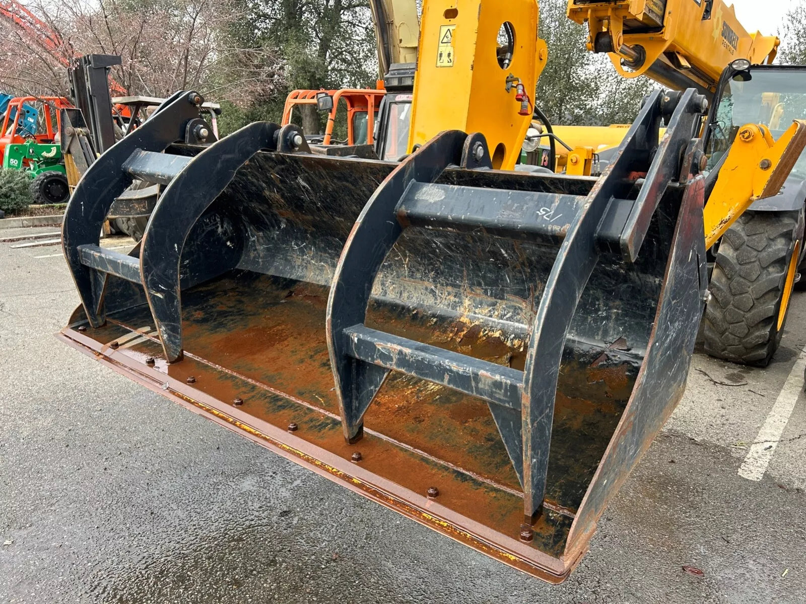 Telehandler Grapple Bucket